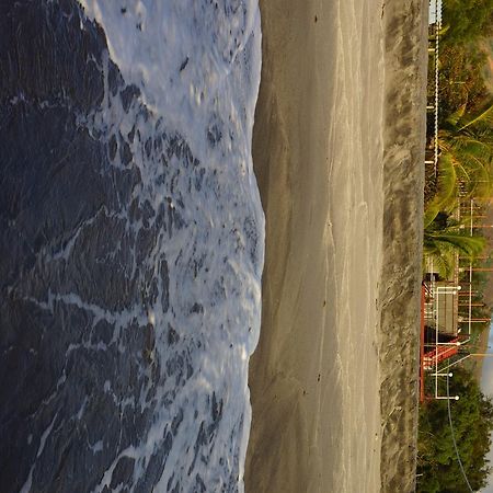 Rama International Beach Resort Botolan Exteriör bild
