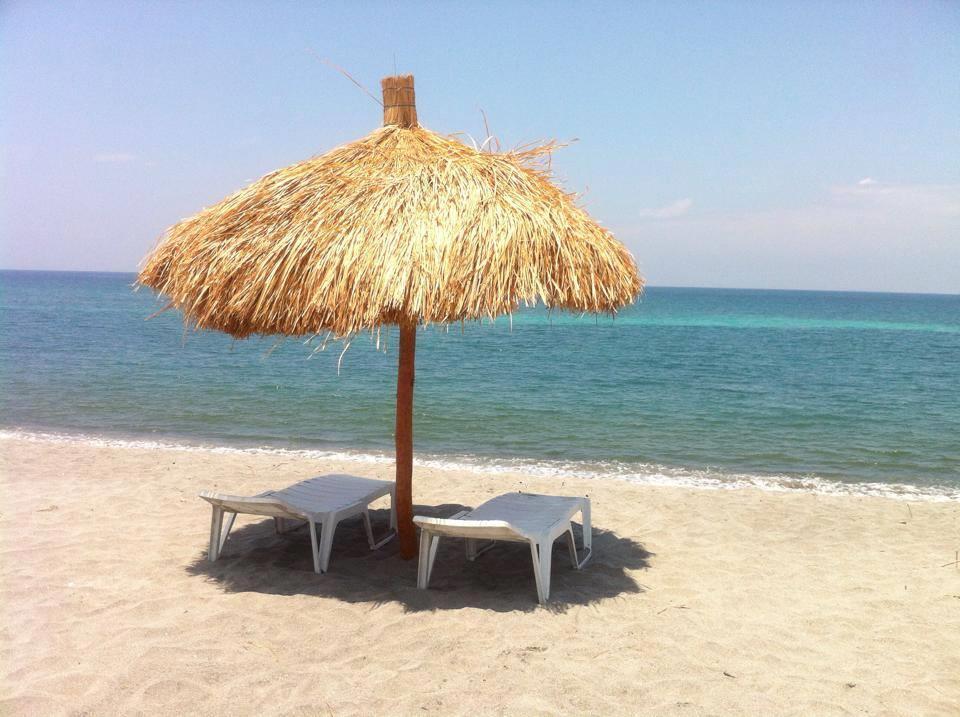 Rama International Beach Resort Botolan Exteriör bild