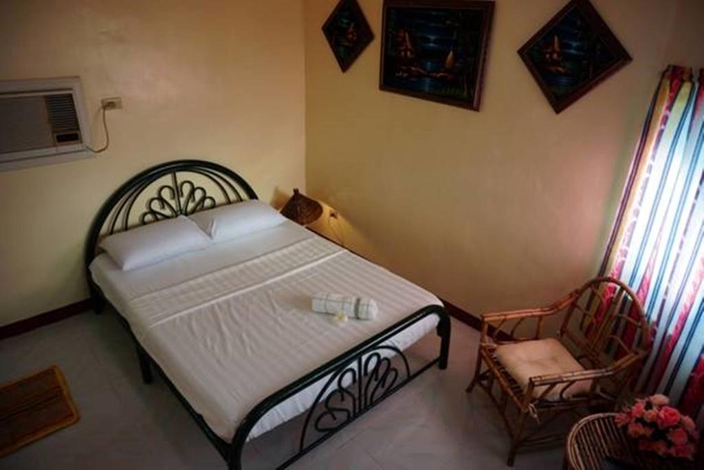 Rama International Beach Resort Botolan Rum bild